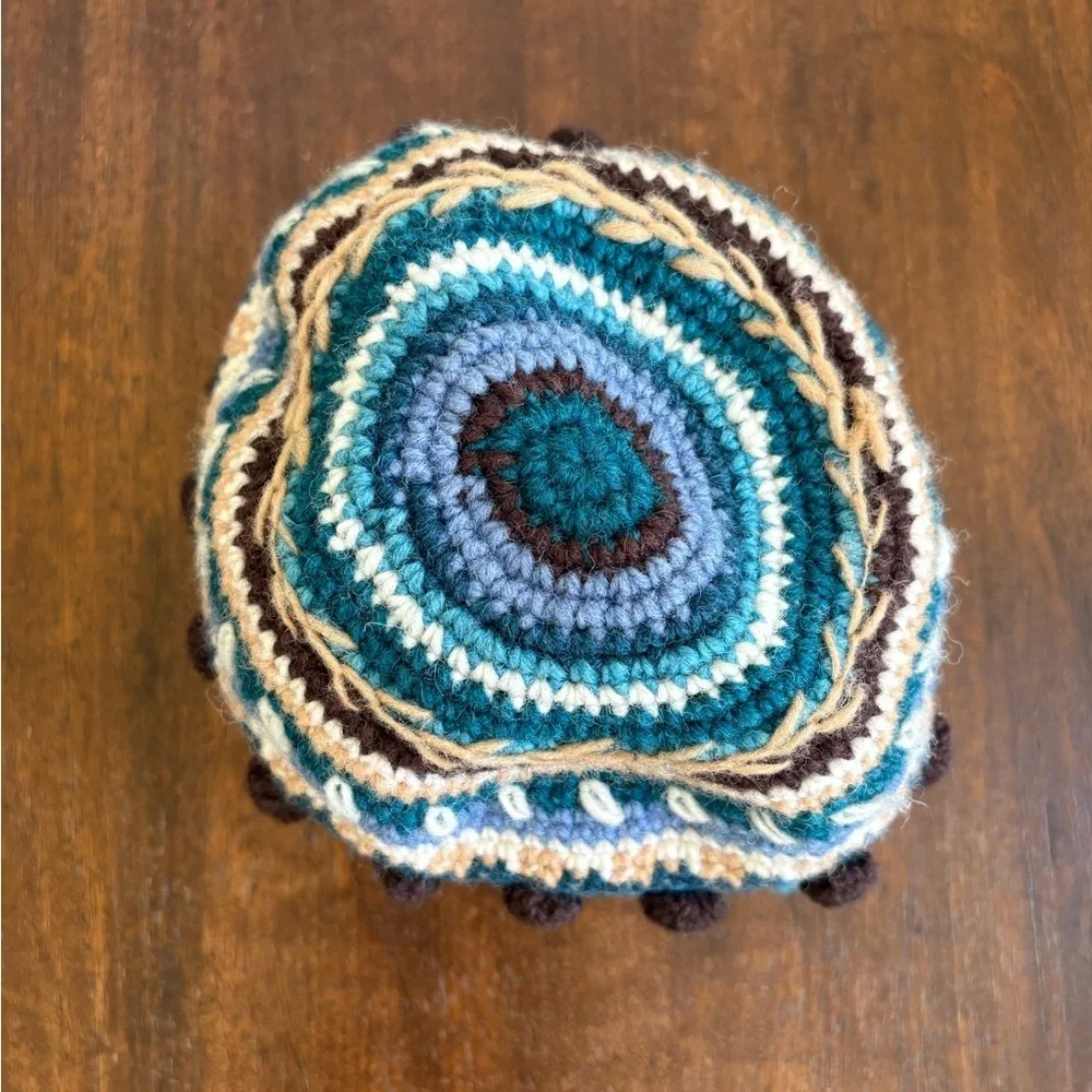 NEWARI ICELANDIC Crocheted Wool Knit Beanie Lined Nepal Blues Browns Women OS